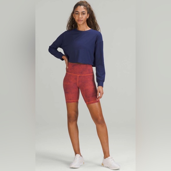 Lululemon Wunder Train High-Rise Short 8"/NWT/Size 4/can shorten by Lululemon! - Picture 3 of 6